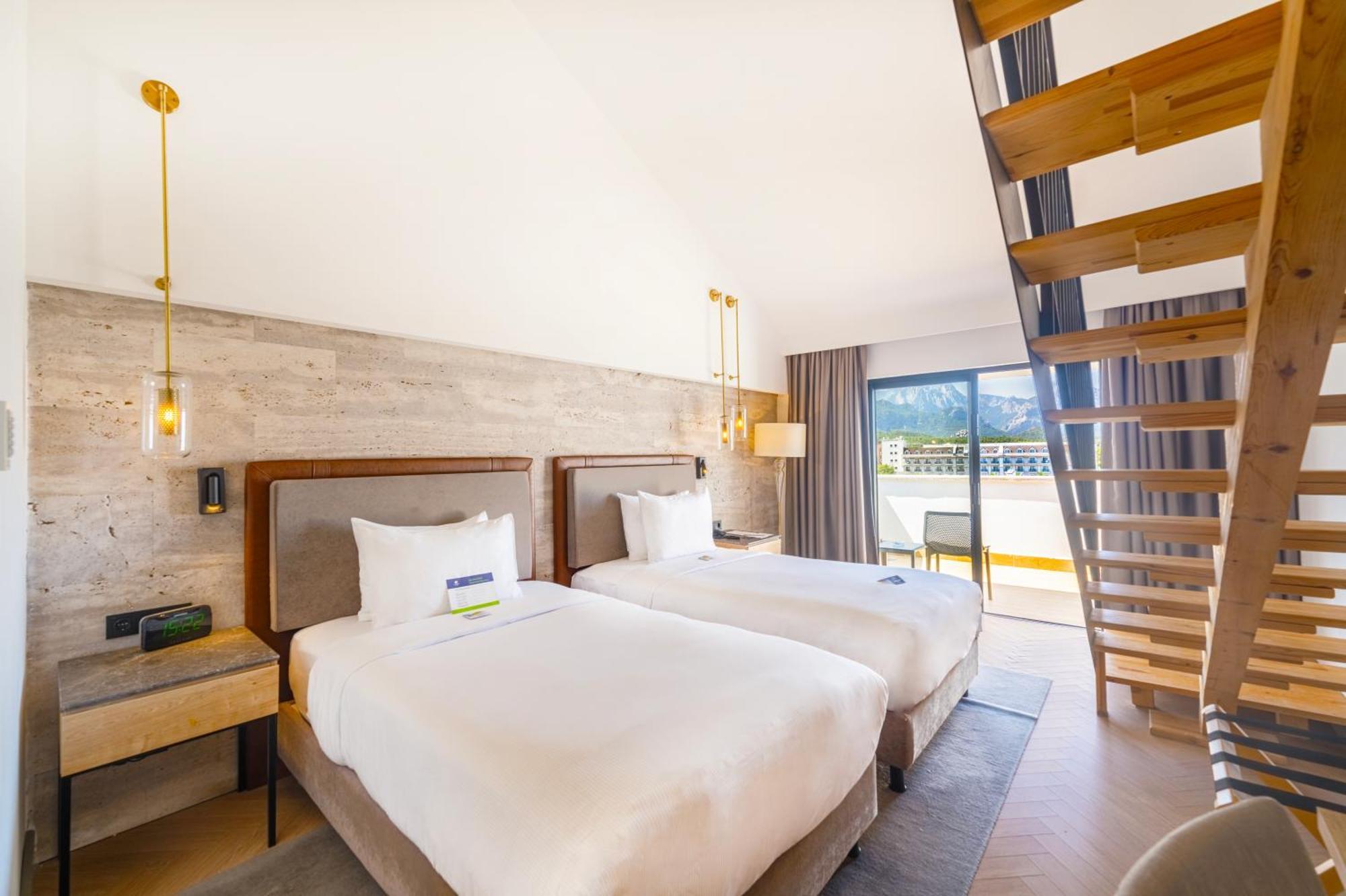 Doubletree By Hilton Antalya-Kemer All-Inclusive Resort Esterno foto
