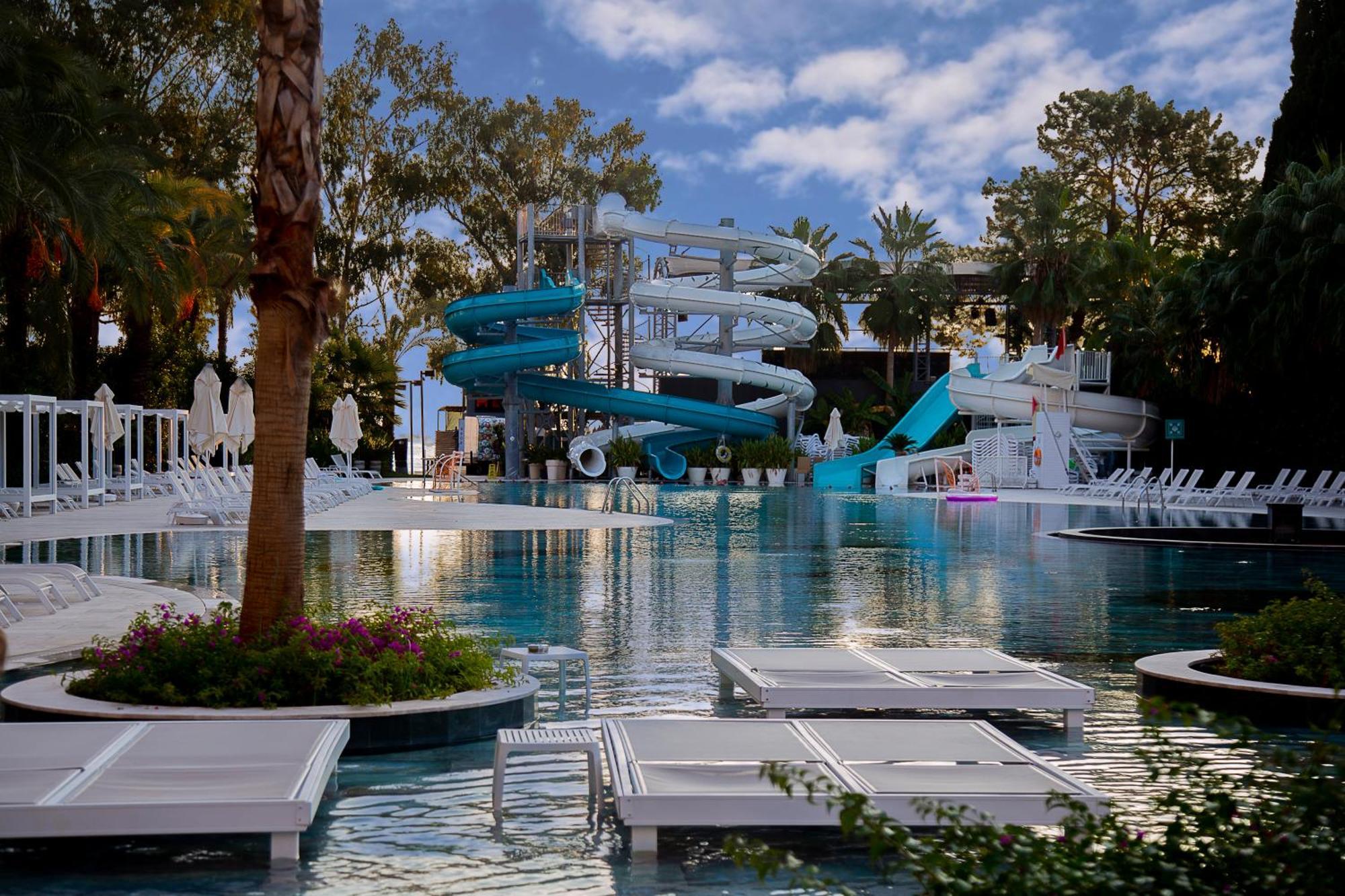 Doubletree By Hilton Antalya-Kemer All-Inclusive Resort Esterno foto