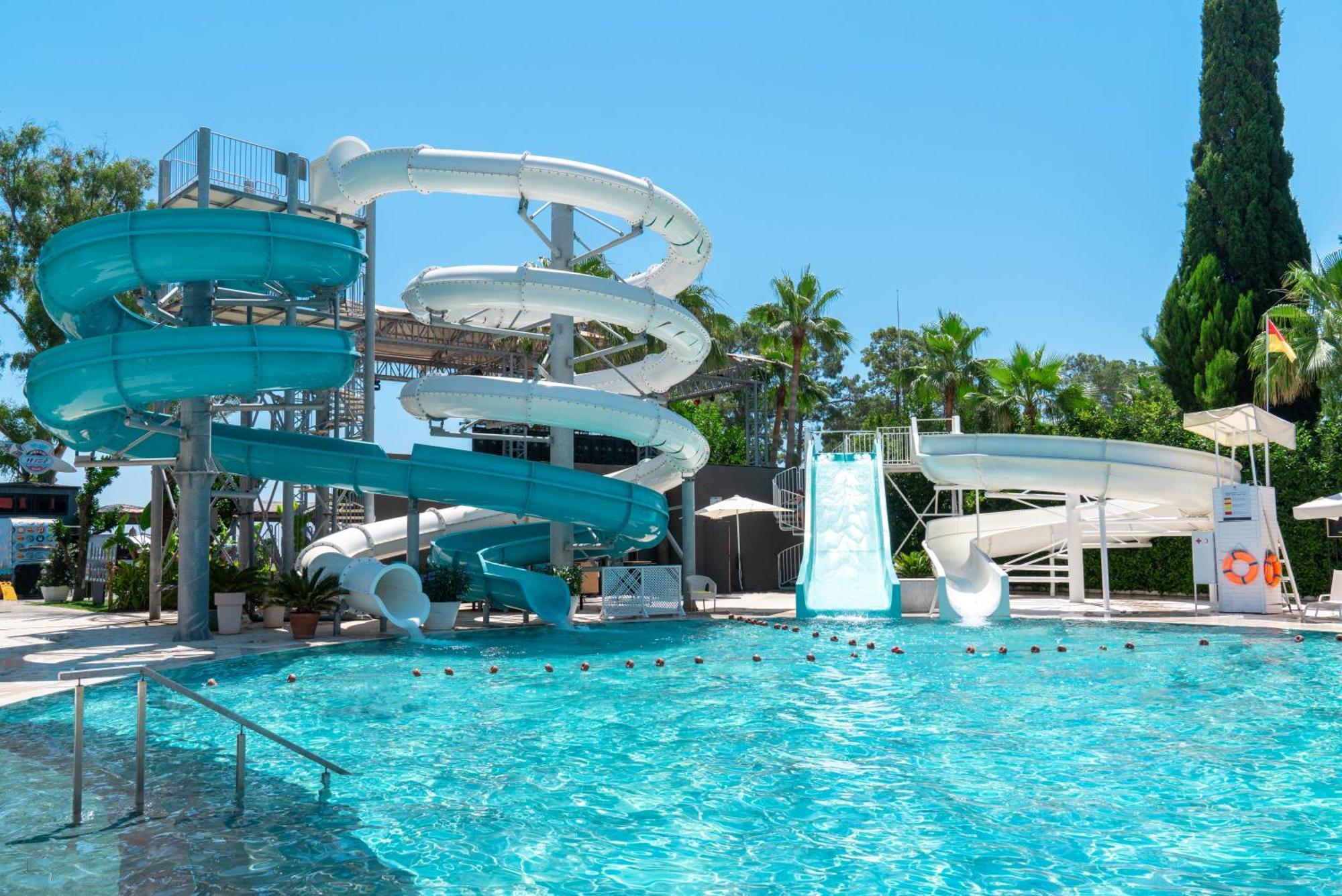 Doubletree By Hilton Antalya-Kemer All-Inclusive Resort Esterno foto