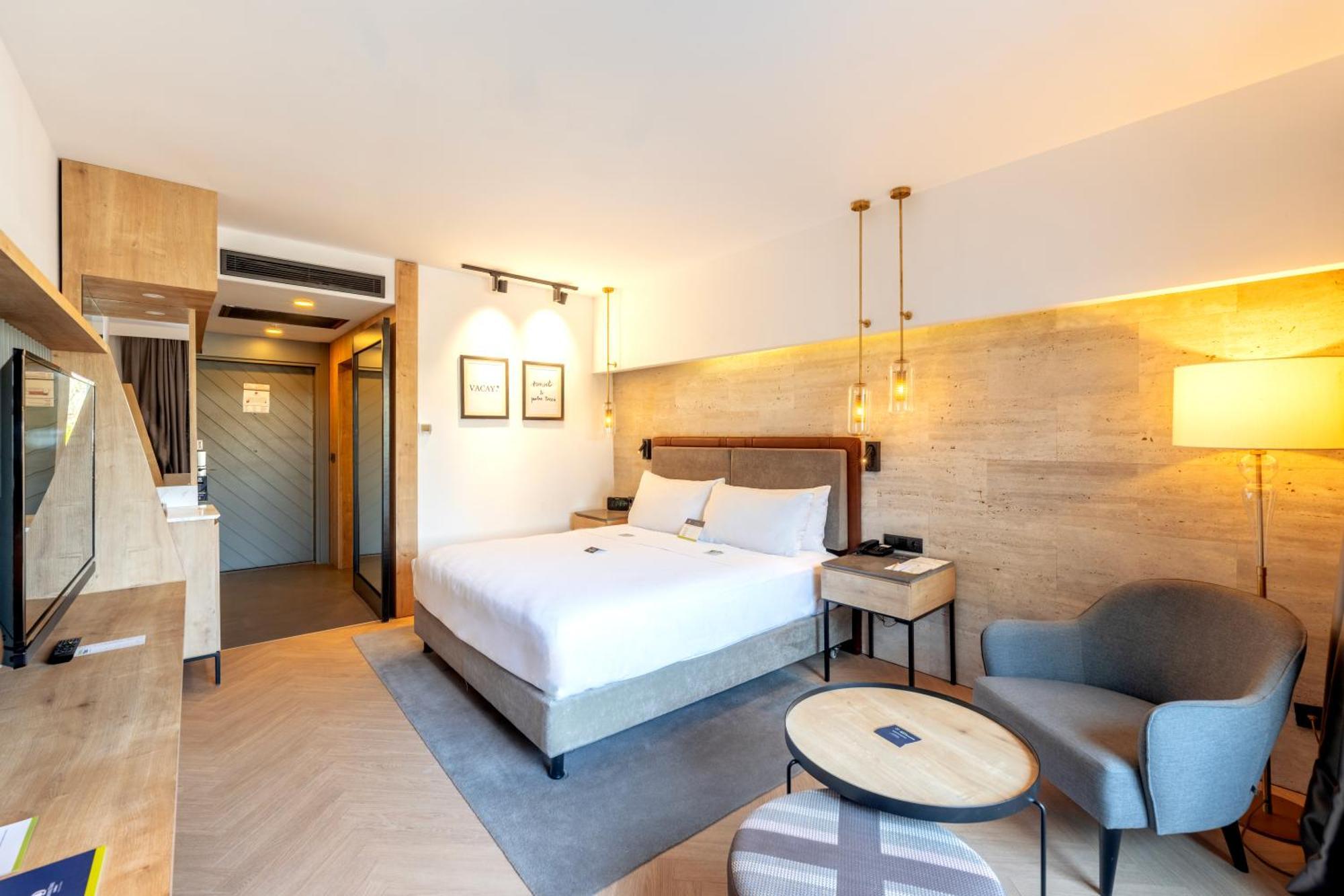Doubletree By Hilton Antalya-Kemer All-Inclusive Resort Esterno foto